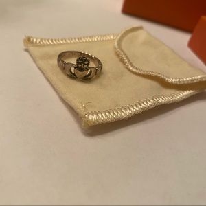 New Irish Claddagh sterling silver ring